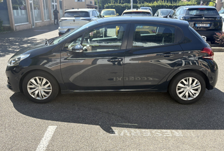 Peugeot 208  1.5 BlueHDi 100 ch Active