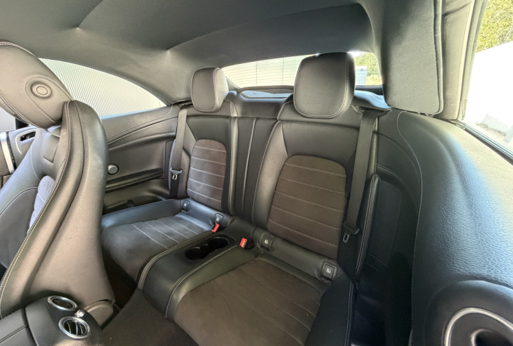 Mercedes Classe C Cabriolet 220 d 194 AMG Line 9G-Tronic / Multibeam / Burmester / Caméra 360
