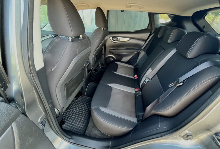 Nissan Qashqai 1.6 dCi 130cv N-Connecta Ph2 / Caméra 360° / Sièges chauffants / Suivi d'entretien