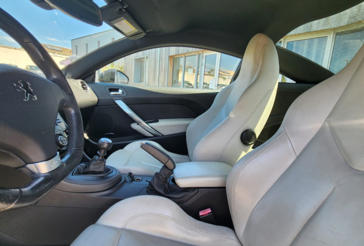 Peugeot RCZ  1.6 THP 16V 200 ASPHALT / CHAINE DE DISTIBUTION / GARANTIE 12 MOIS 