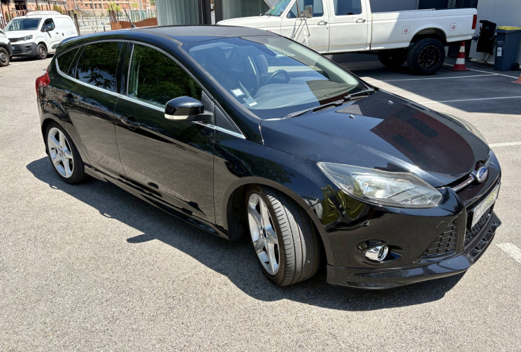 Ford Focus 5p Titanium X 2.0 TDCi 163cv / version rare / Sport 