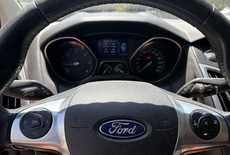 Ford Focus 5p Titanium X 2.0 TDCi 163cv / version rare / Sport 