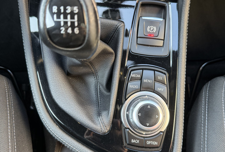 BMW SERIE 2 ACTIVETOURER 218D 150 SPORT / SUIVI BMW 