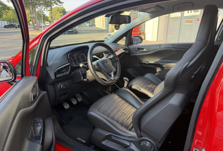 Opel Corsa 1.4 TURBO 150 GSI / SIEGES BAQUETS RECARO / 1ER MAIN / SUIVI COMPLET 