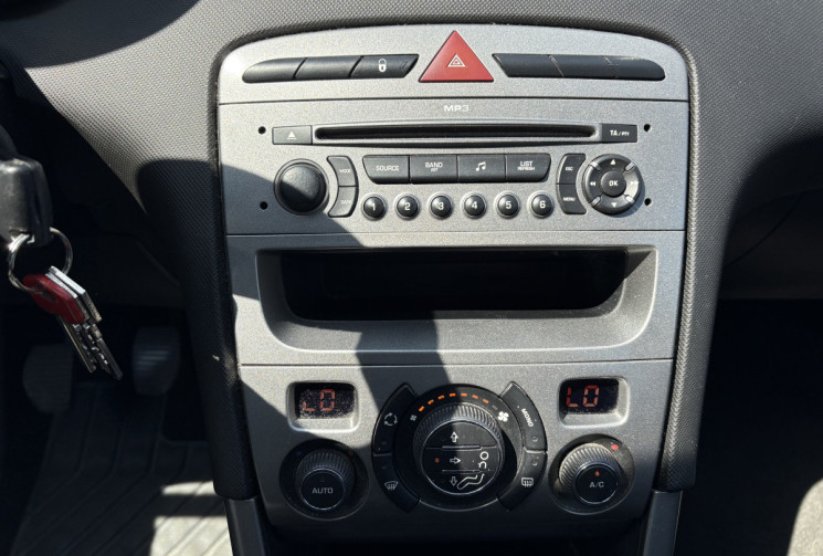 Peugeot 308 1.6 HDi 16V 90 cv PREMIUM PACK
