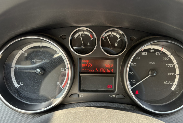 Peugeot 308 1.6 HDi 16V 90 cv PREMIUM PACK