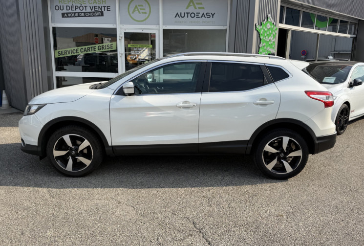 Nissan Qashqai II 1.6 dCi 130 Tekna / GPS / Camera 360