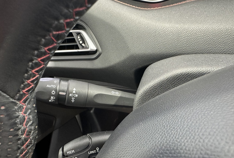 Peugeot 308 1.2 PURETECH 130 GT LINE / DISTRIBUTION OK