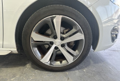 Peugeot 308 1.2 PURETECH 130 GT LINE / DISTRIBUTION OK