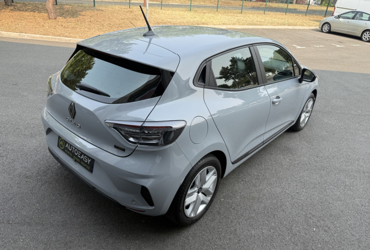 Renault CLIO V 1.6 E-Tech 145ch full hybrid Evolution