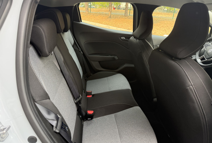 Renault CLIO V 1.6 E-Tech 145ch full hybrid Evolution