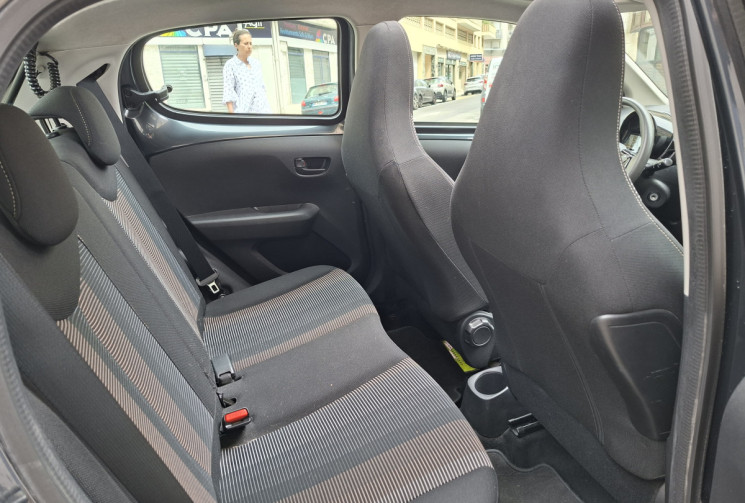 Peugeot 108 5 PORTES TOP 1.0 VTi  69 CH  Active DISTRIBUTION A CHAINE