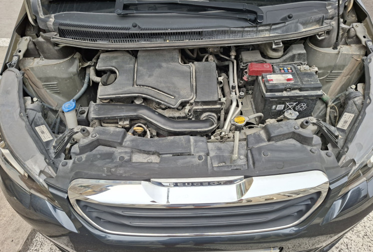 Peugeot 108 5 PORTES TOP 1.0 VTi  69 CH  Active DISTRIBUTION A CHAINE
