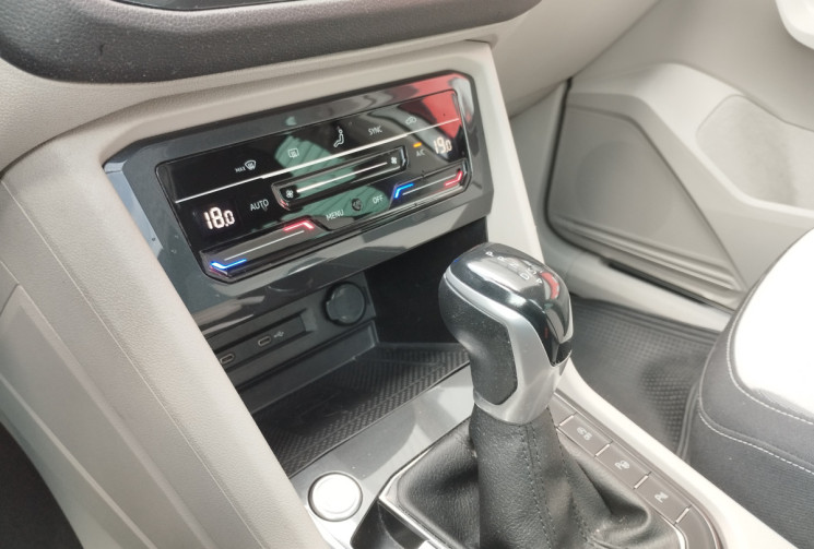 Volkswagen Tiguan (2) 2.0 TDi 150 BlueMotion Technology Elegance S&S DSG7 / Toit ouvrant + Attelage