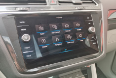 Volkswagen Tiguan (2) 2.0 TDi 150 BlueMotion Technology Elegance S&S DSG7 / Toit ouvrant + Attelage