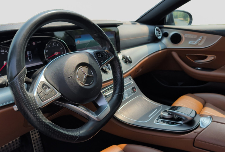 Mercedes CLASSE E 300 cabriolet fascination amg 245 cv