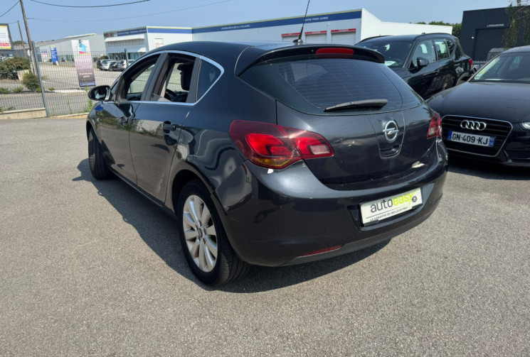 Opel Astra Hatchback 1.7 CDTI FAP 125 cv COSMO