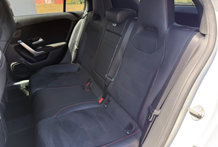 Mercedes Classe A 200 d 2.0 d 16V 8G-DCT 150 cv Boîte auto AMG LINE 