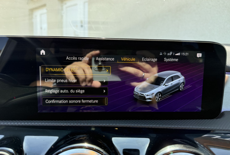 Mercedes Classe A 200 d 2.0 d 16V 8G-DCT 150 cv Boîte auto AMG LINE 