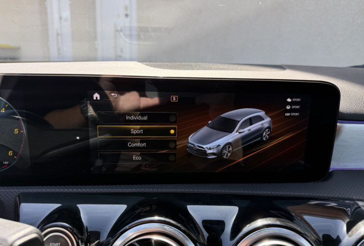 Mercedes Classe A 200 d 2.0 d 16V 8G-DCT 150 cv Boîte auto AMG LINE 