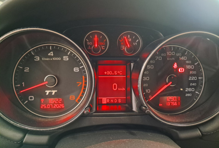 Audi TT  3.2 V6 250 QUATTRO S-TRONIC - SELLERIE CUIR CHAUFFANT - PACK BOSE