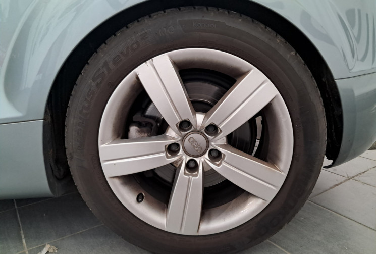 Audi TT  3.2 V6 250 QUATTRO S-TRONIC - SELLERIE CUIR CHAUFFANT - PACK BOSE