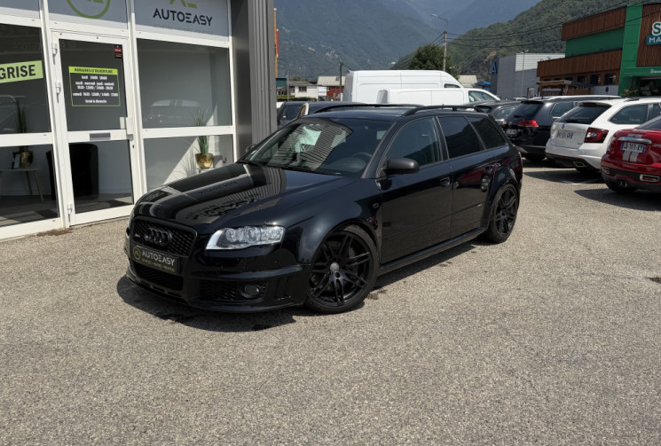 Audi RS4 4.2 FSI V8 QUATTRO 420