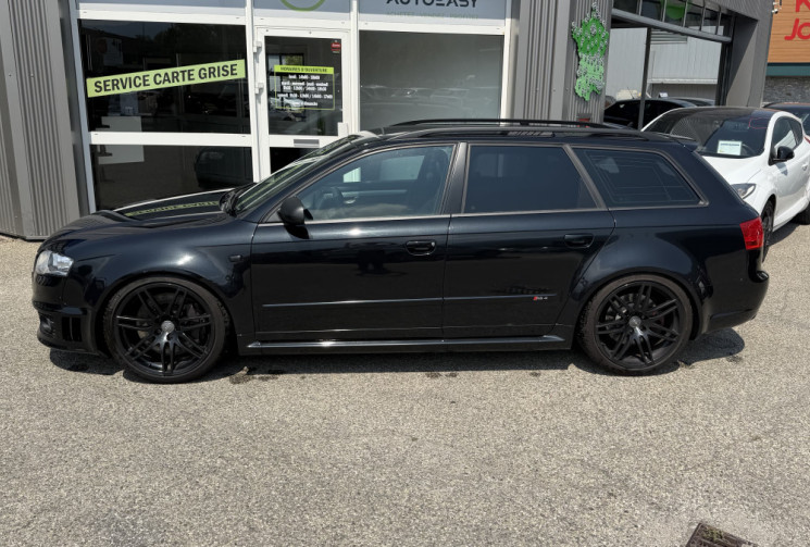 Audi RS4 4.2 FSI V8 QUATTRO 420