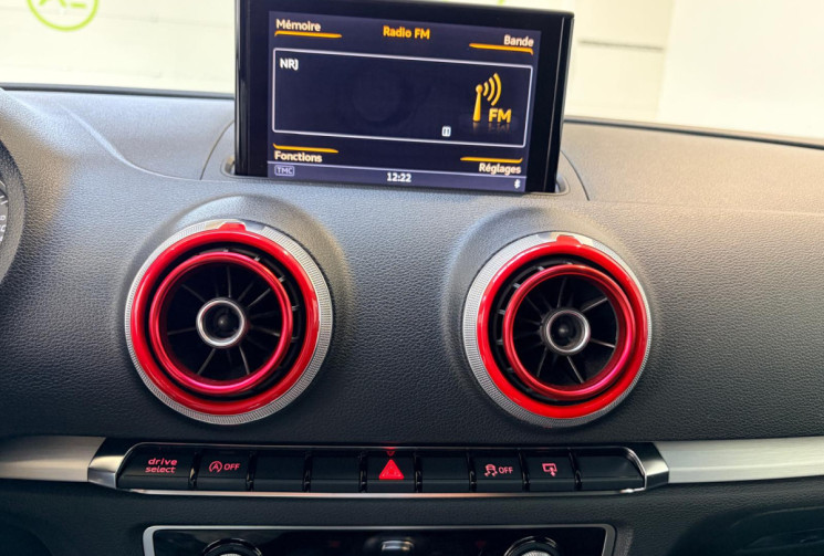Audi S3 SPORTBACK QUATTRO 300CH-FRANCE-ENTRETIEN COMPLET AUDI-STRONIC
