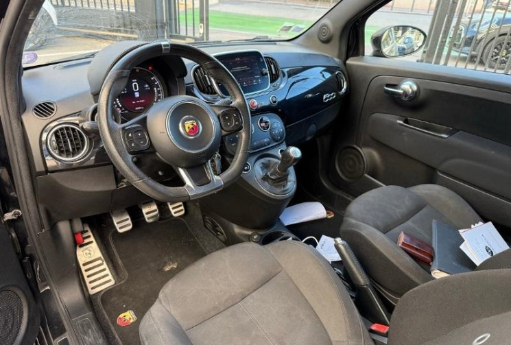 Abarth 500C 1.4 145 CV 1ère main / Grand gps / full options / Révisée / Garantie