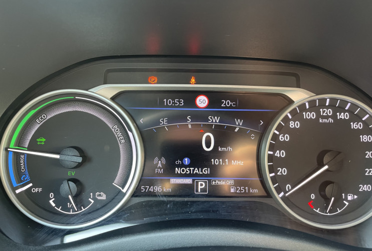 Nissan Juke 1.6 Hybrid 143 ch N-Connecta/ Apple Carplay / Garantie constructeur