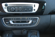 Renault Scénic III 1.5 dCi 110 BOSE EDC