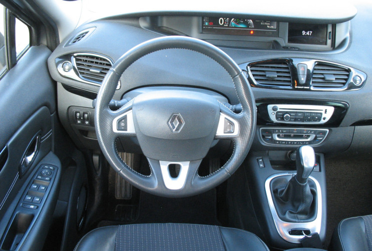 Renault Scénic III 1.5 dCi 110 BOSE EDC