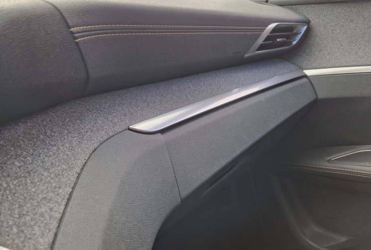 Peugeot 3008  1.2 Puretech 130 GT-line 