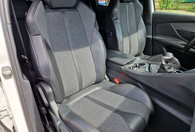 Peugeot 3008  1.2 Puretech 130 GT-line 