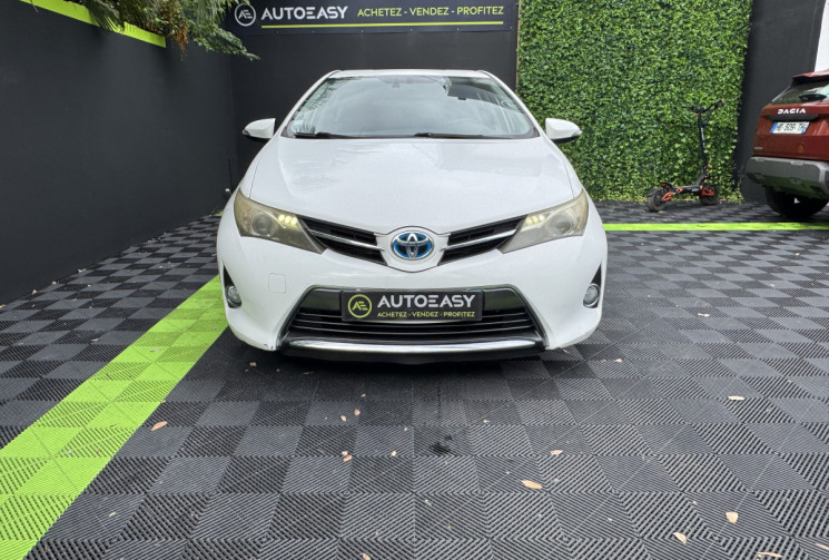 Toyota AURIS   Hatchback 1.8 VVT-i 16V 136 HSD