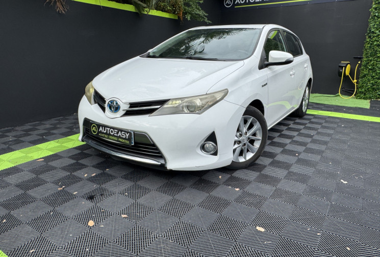 Toyota AURIS   Hatchback 1.8 VVT-i 16V 136 HSD