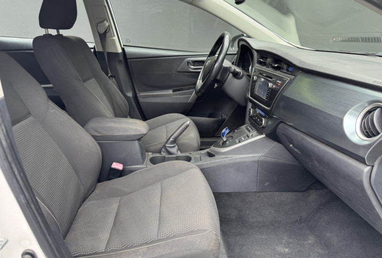 Toyota AURIS   Hatchback 1.8 VVT-i 16V 136 HSD