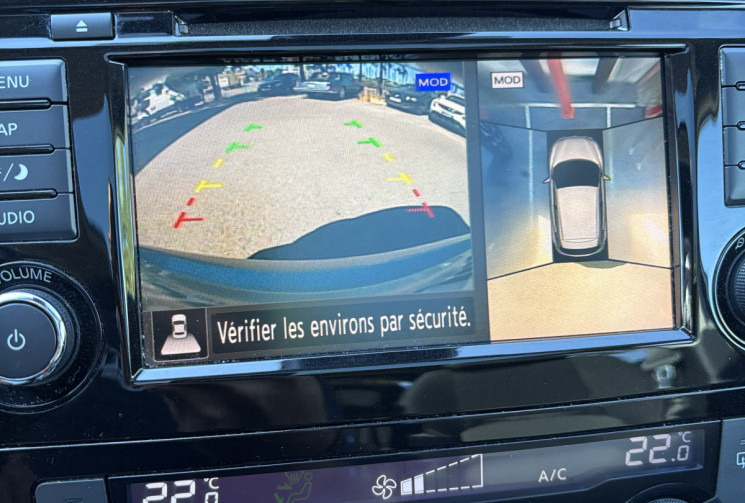 Nissan Qashqai 1.5 DCI N-Connecta 115 DCT / Suivi Nissan / Caméra 360 / Toit Pano / CarPlay 