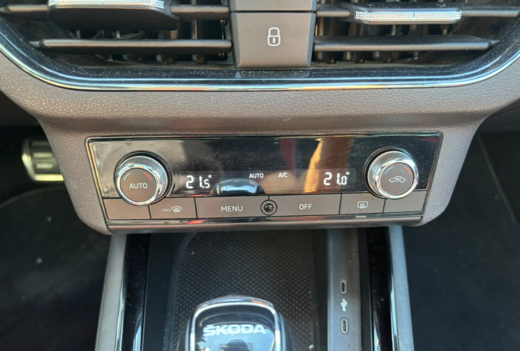 Skoda Kamiq 1.0 TSI 115 MONTE CARLO DSG7 / CAR PAY / VITRUAL COCKPIT / CAMERA RECUL