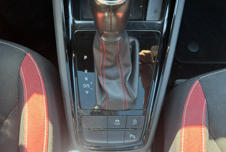 Skoda Kamiq 1.0 TSI 115 MONTE CARLO DSG7 / CAR PAY / VITRUAL COCKPIT / CAMERA RECUL