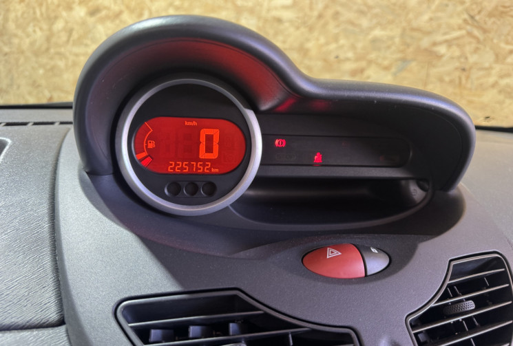 Renault Twingo II GARANTIE 1 AN 1.5 dCi 75 cv