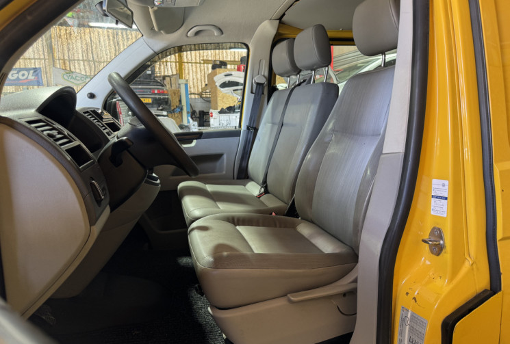 Volkswagen Transporter T5 2l TDI GARANTIE 12 MOIS