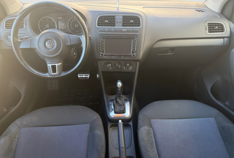 Volkswagen Polo 1.6 TDI DSG7 90CH