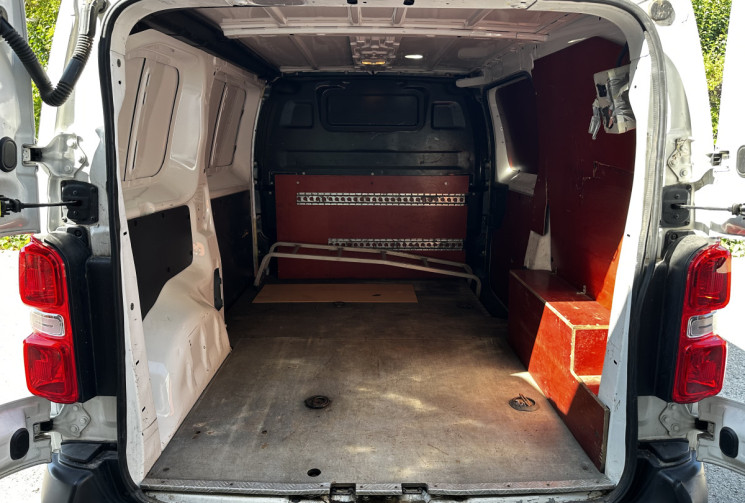 Citroën JUMPY Fg M 2.0 BlueHDi 120ch Business S&S / Moteur Remplacé / Suivi Entretien Complet