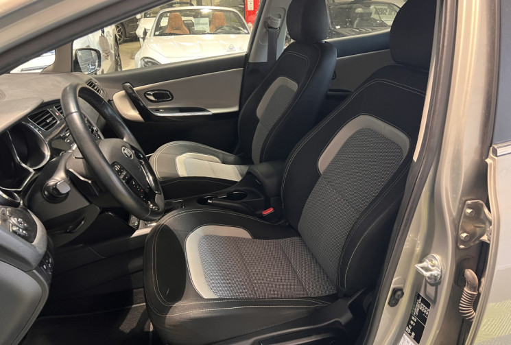 Kia Ceed 1.6 GDI 135 CH DCT6 PREMIUM / PREMIERE MAIN