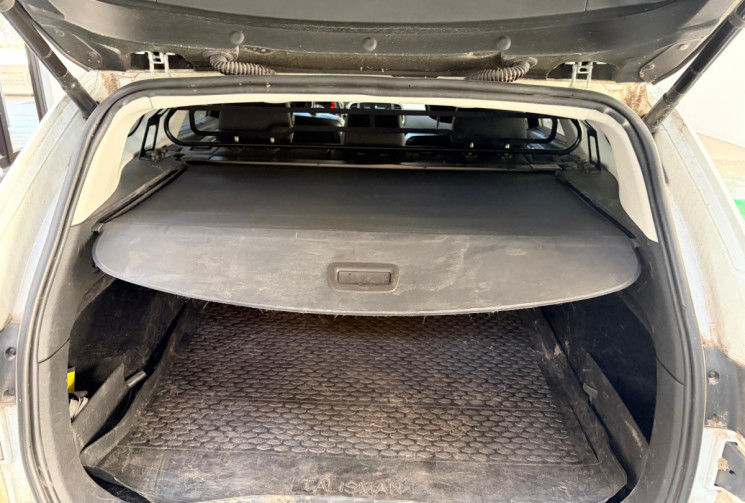 Renault TALISMAN ESTATE DCI 130cv - INITIALE PARIS-ATTELAGE-FULL OPTIONS