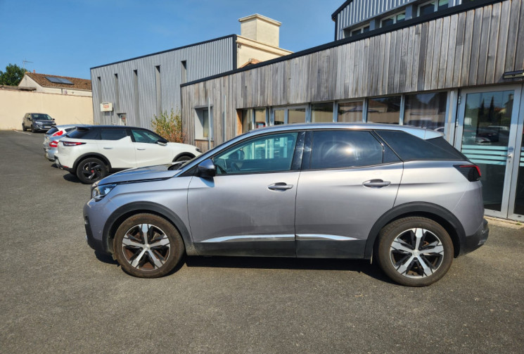 Peugeot 3008 1.2THP EAT6 S&S 130 / BOITE AUTO / ENTRETIEN SUIVI / COURROIE A JOUR / GARANTIE 12 MOIS