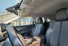 Peugeot 3008 1.2THP EAT6 S&S 130 / BOITE AUTO / ENTRETIEN SUIVI / COURROIE A JOUR / GARANTIE 12 MOIS