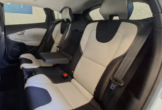 Volvo V40 D2 2.0 TDi 120 CROSS COUNTRY FINITION PRO GEARTRONIC S&S / ENTRETIEN A JOUR